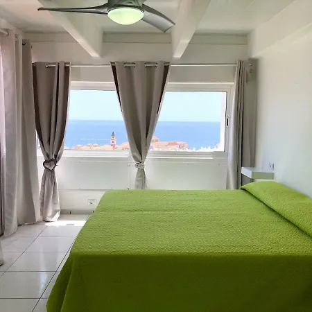 Avenida Appartamento Playa Paraiso (Tenerife)